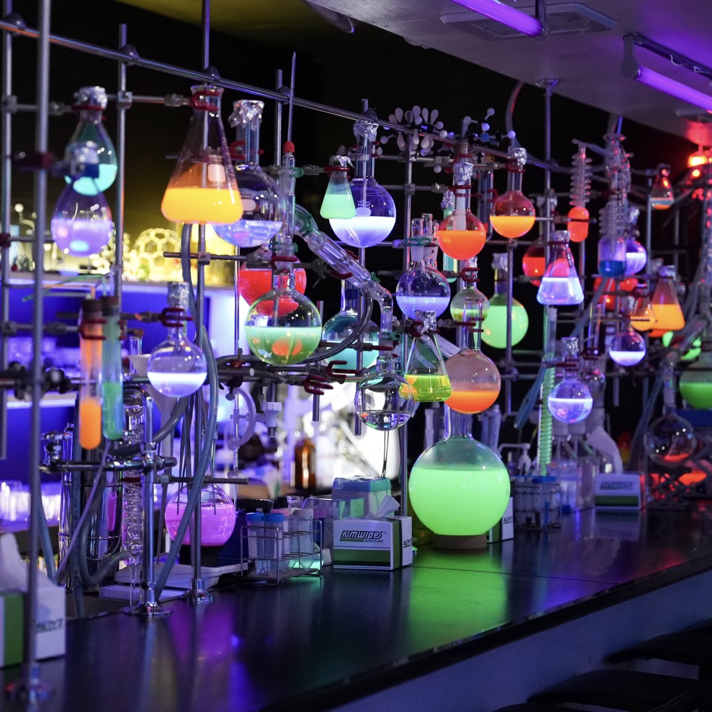 サイエンスバーのフラスコ